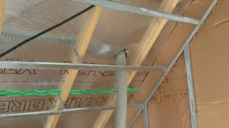 CG Isolation | Insufflation